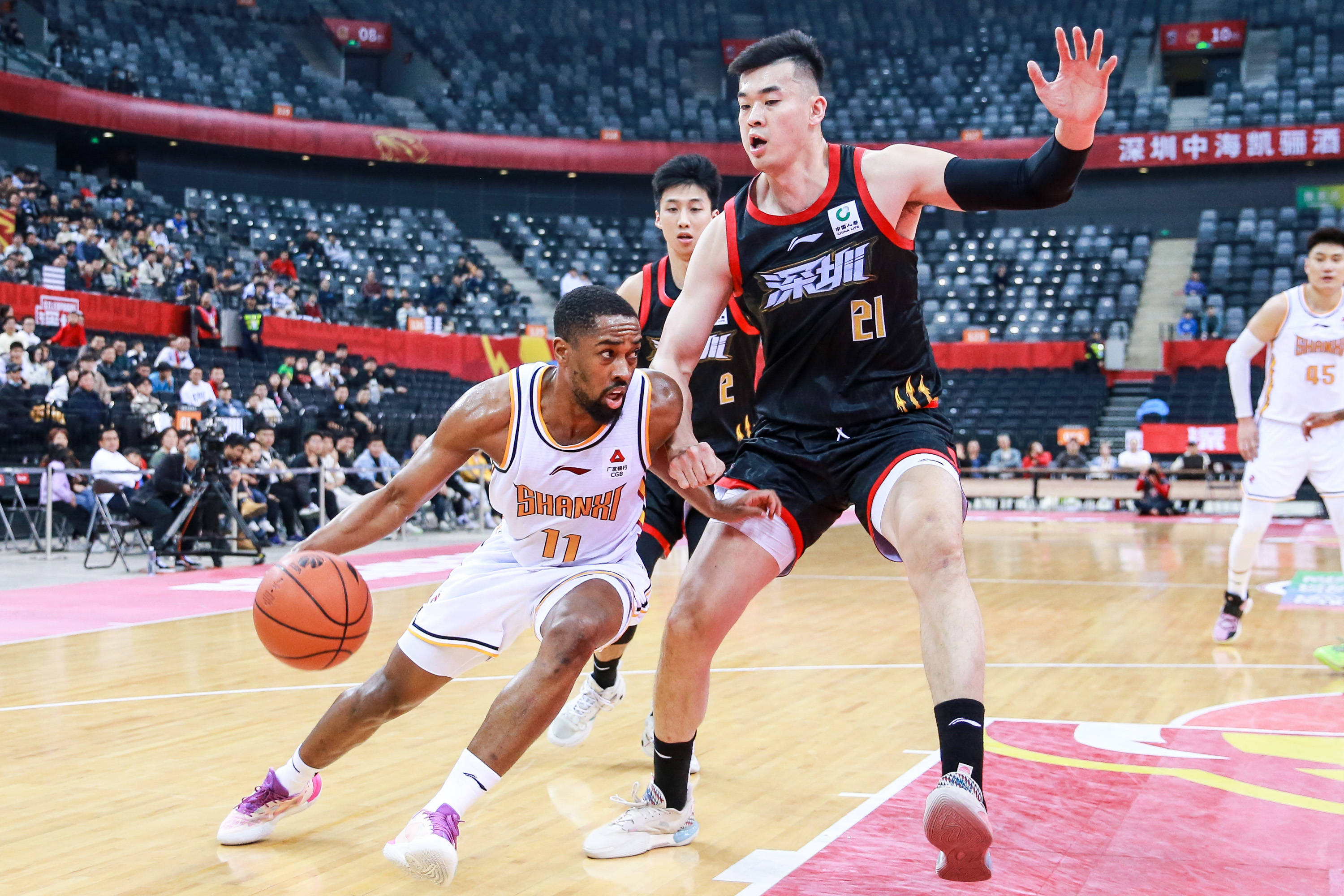 布朗尼在一 布朗尼在一